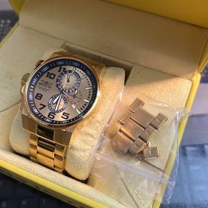 INVICTA
Force Chronograph Gold and Black Dial Gold Ion-plated Men's Watch
14958